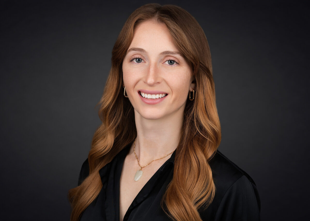 Modern LinkedIn headshot for tech professional in Washington DC